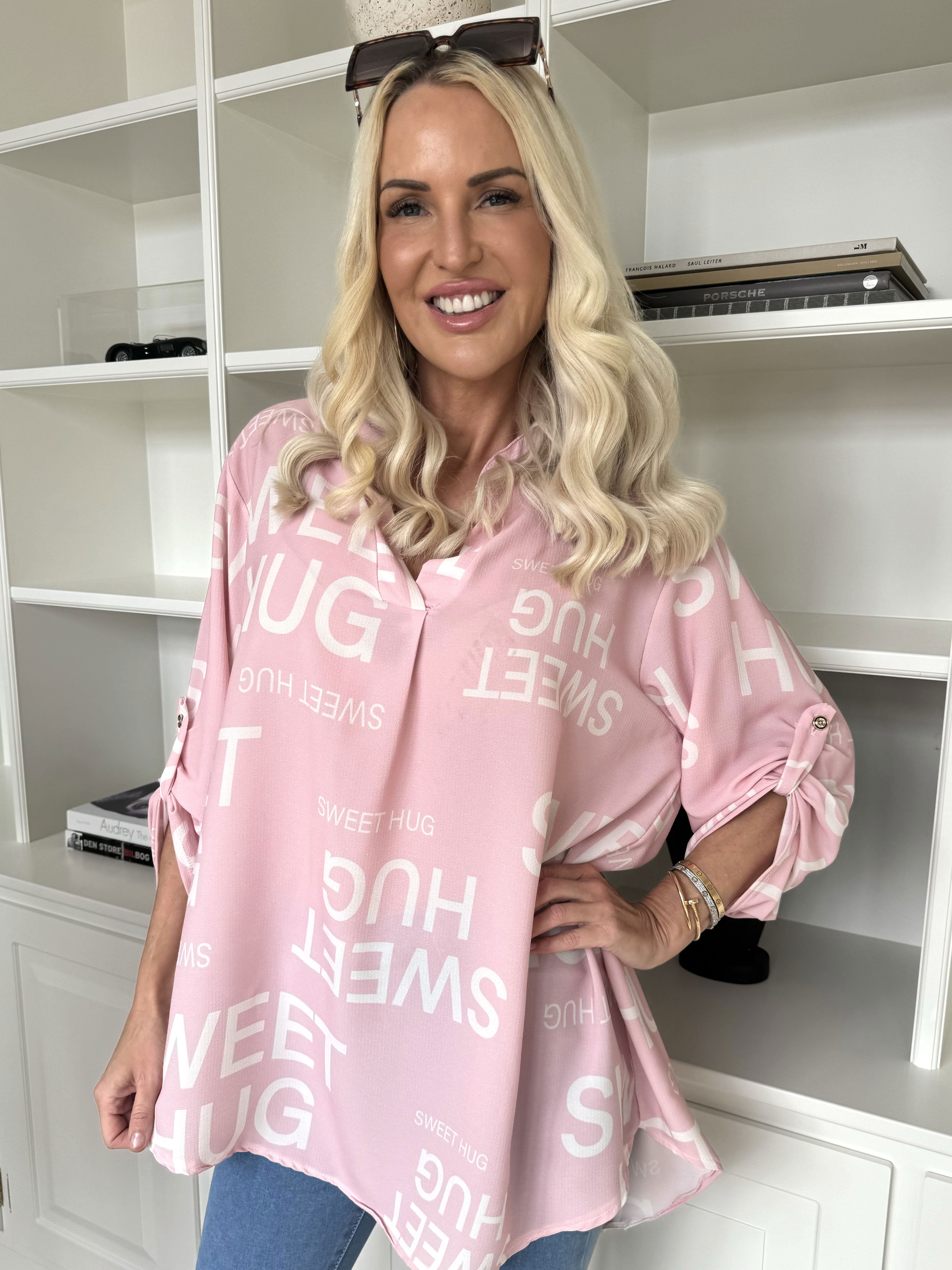 Vanesa Graphic - Sød tunika i viskose med tekst